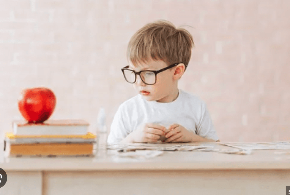 Çocuklar İçin Online İngilizce Eğitiminde Teknoloji Kullanımı